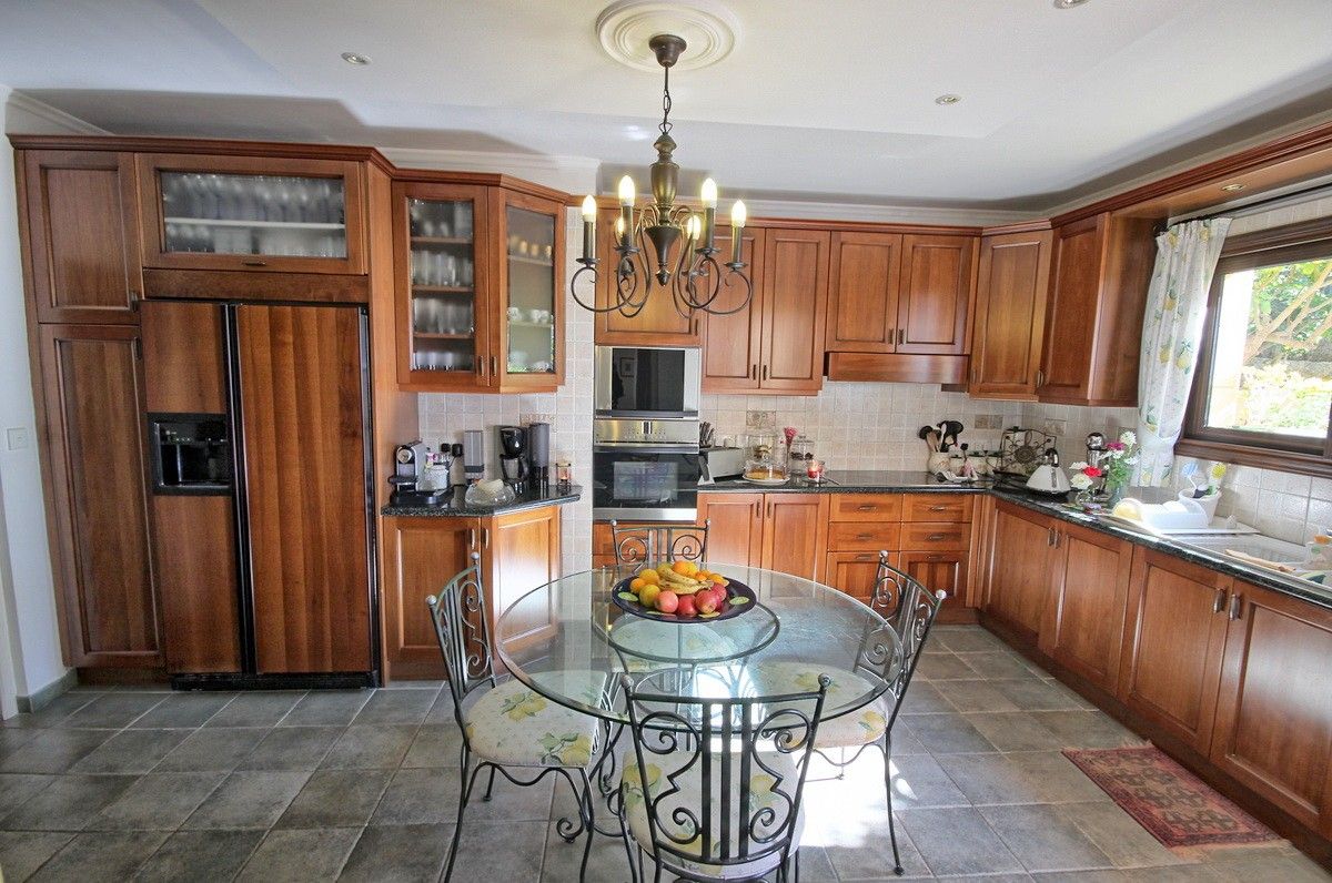 Вилла в Пафосе, Кипр, 321 м² - фото 2