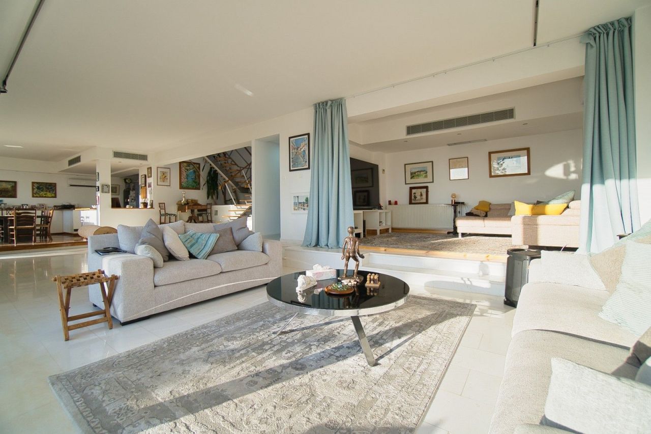 Вилла в Лимасоле, Кипр, 450 м² - фото 2