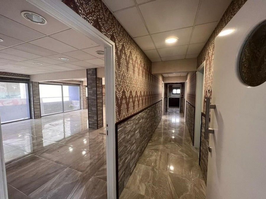 Коммерческая недвижимость в Ларнаке, Кипр, 800 м² - фото 3