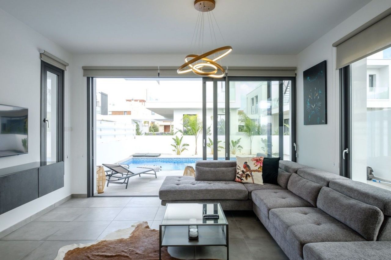 Вилла в Ларнаке, Кипр, 273 м² - фото 3