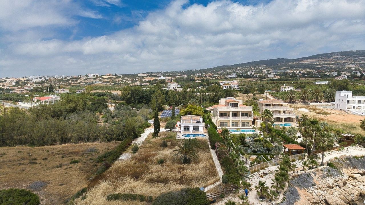 Вилла в Пафосе, Кипр, 200 м² - фото 3