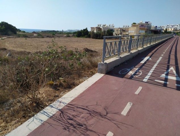 Земля в Пафосе, Кипр, 5 387 м² - фото 3