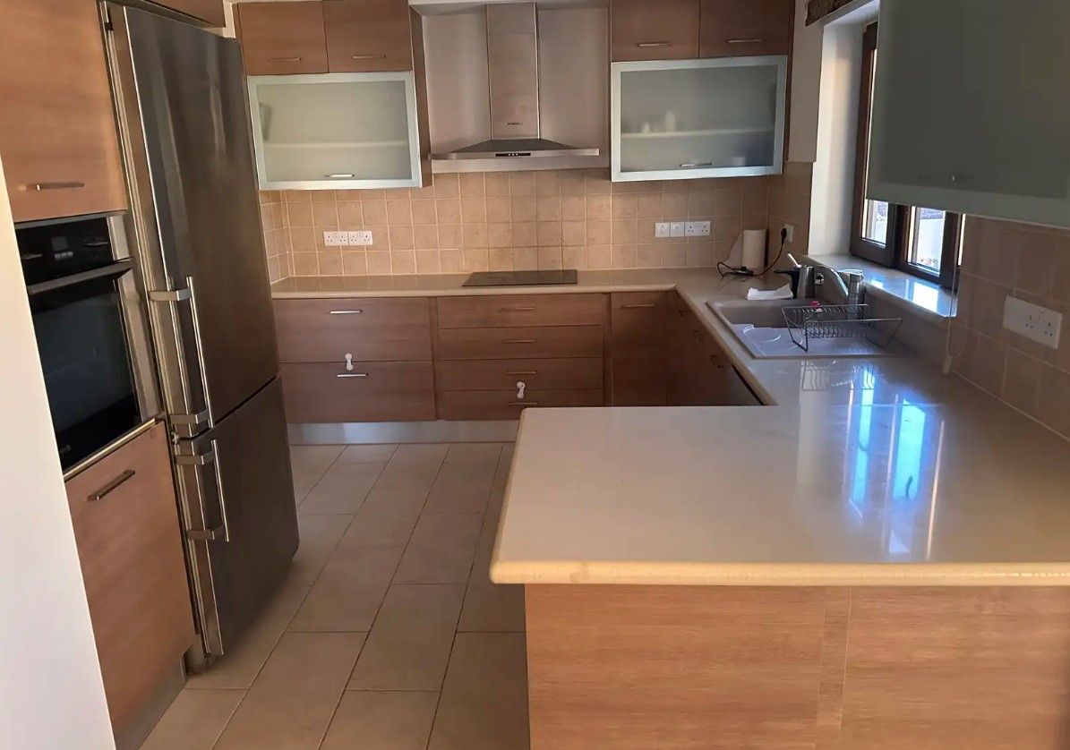 Вилла в Лимасоле, Кипр, 250 м² - фото 3