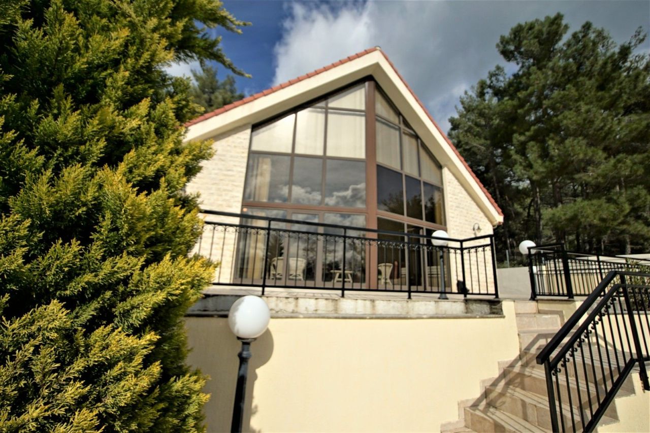 Вилла в Лимасоле, Кипр, 250 м² - фото 3