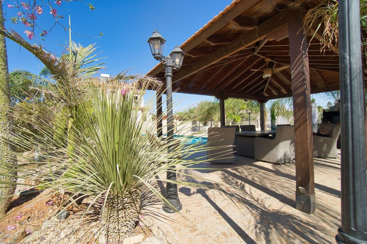 Вилла в Лимасоле, Кипр, 293 м² - фото 3