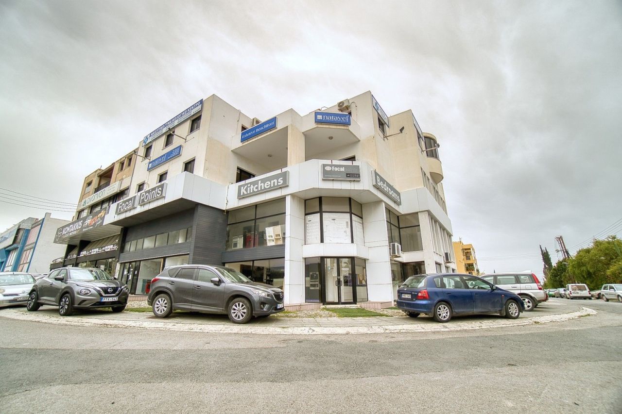 Офис в Пафосе, Кипр, 969 м² - фото 3