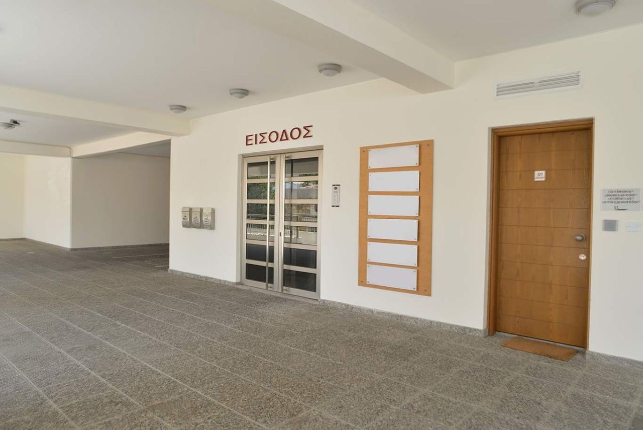 Офис в Лимасоле, Кипр, 847 м² - фото 3