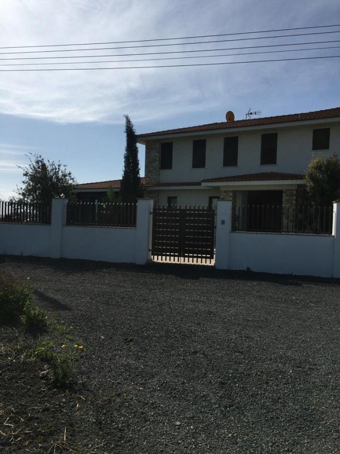 Вилла в Ларнаке, Кипр, 640 м² - фото 3