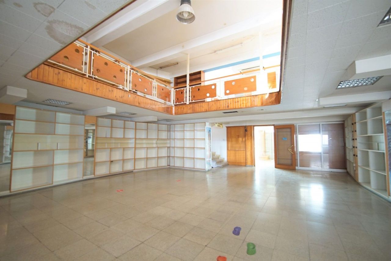 Коммерческая недвижимость в Пафосе, Кипр, 761 м² - фото 3