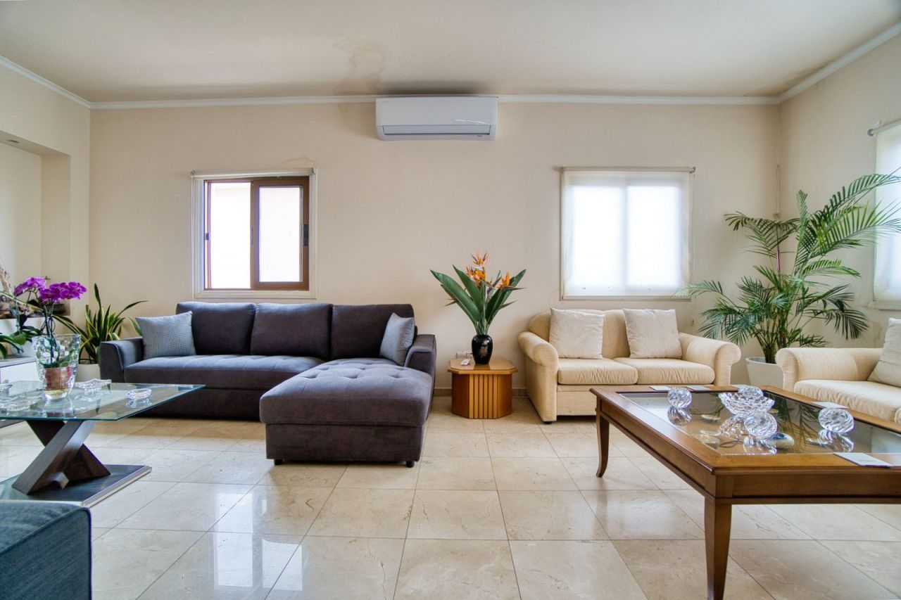 Вилла в Пафосе, Кипр, 350 м² - фото 3