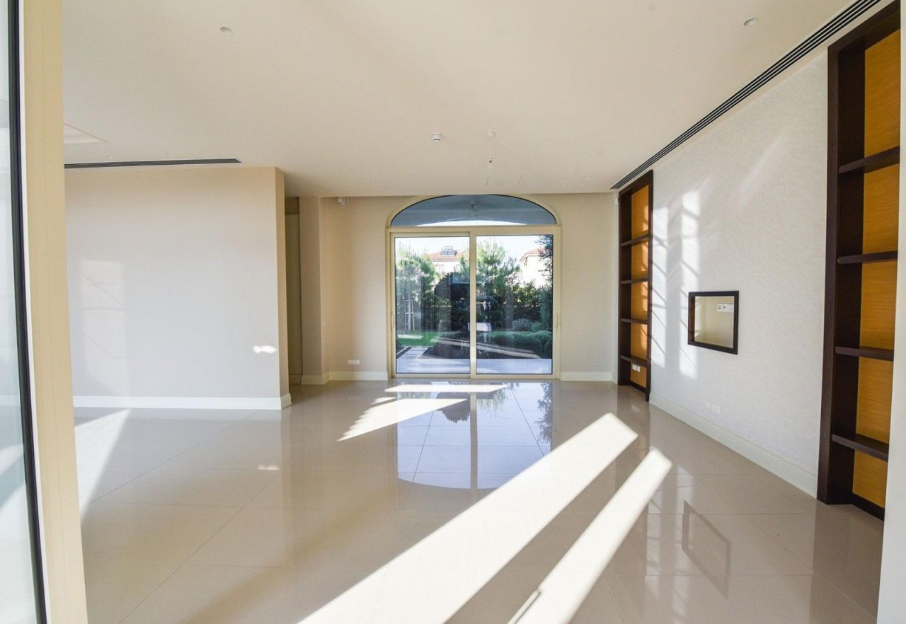 Вилла в Ларнаке, Кипр, 676 м² - фото 3