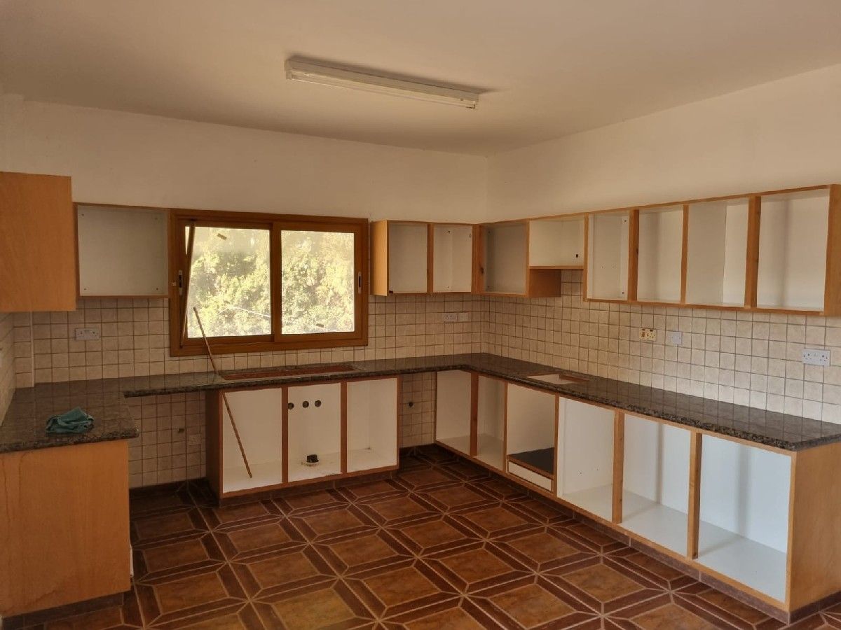 Вилла в Пафосе, Кипр, 400 м² - фото 3