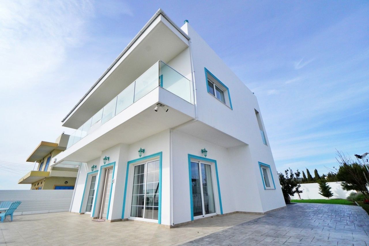 Вилла в Ларнаке, Кипр, 245 м² - фото 3