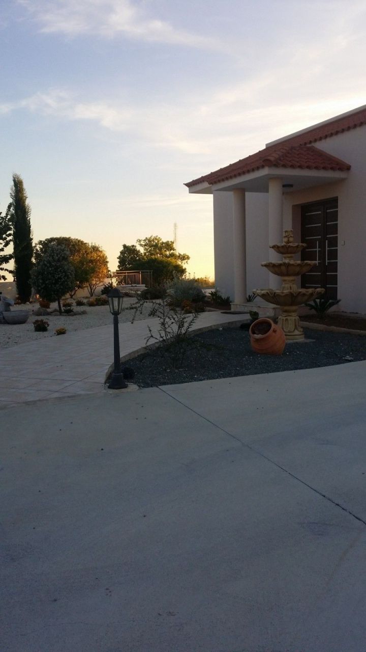 Вилла в Пафосе, Кипр, 300 м² - фото 4