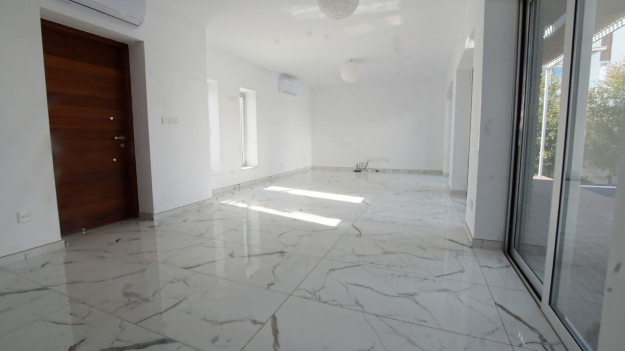 Вилла в Пафосе, Кипр, 328 м² - фото 4