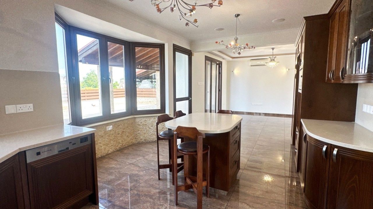 Вилла в Лимасоле, Кипр, 200 м² - фото 4