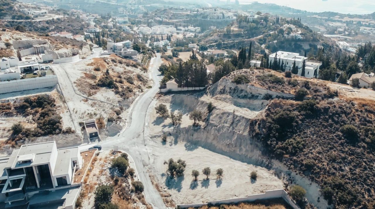 Земля в Лимасоле, Кипр, 2 700 м² - фото 4