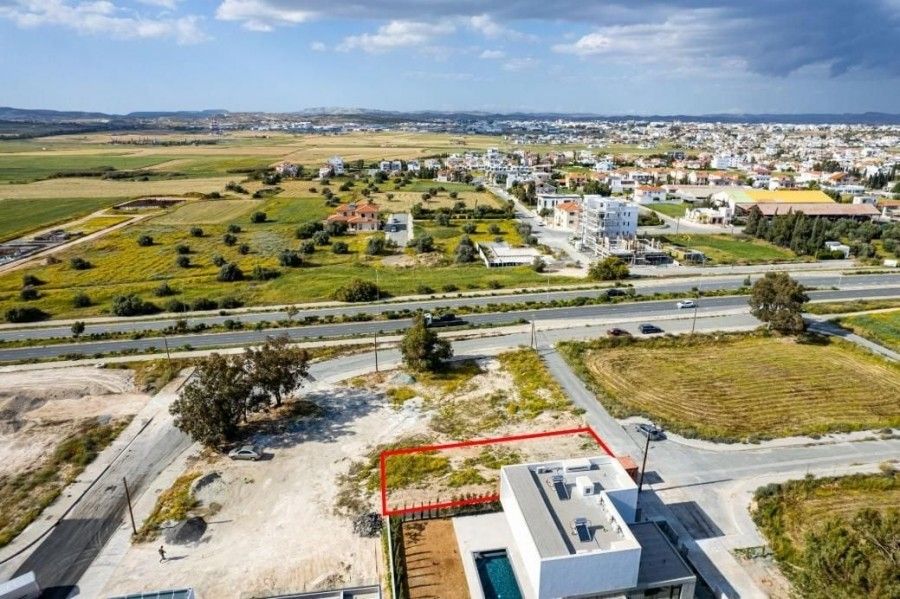 Земля в Ларнаке, Кипр, 589 м² - фото 4