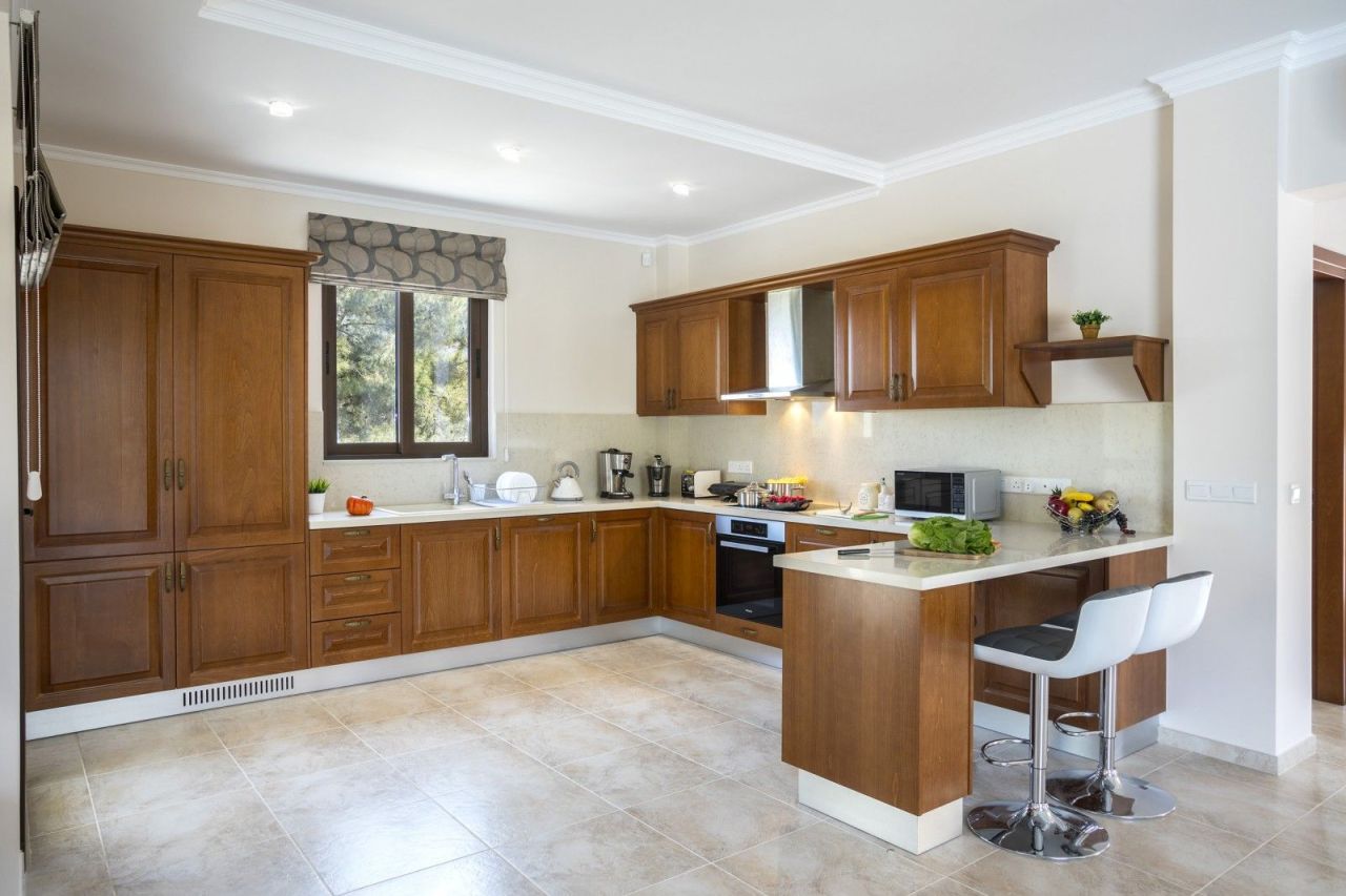 Вилла в Пафосе, Кипр, 360 м² - фото 4