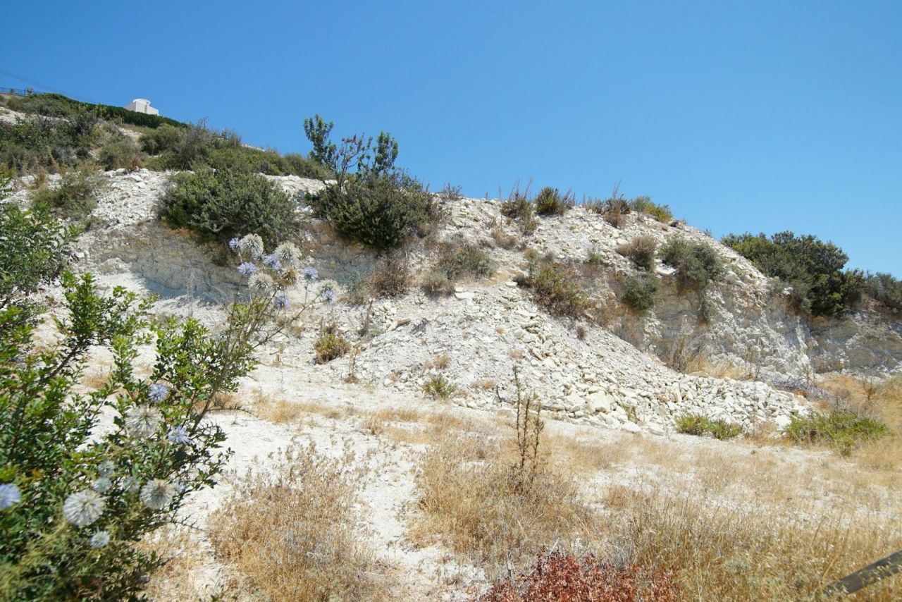 Земля в Пафосе, Кипр, 3 200 м² - фото 4