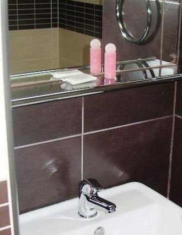 Отель, гостиница в Ларнаке, Кипр - фото 4