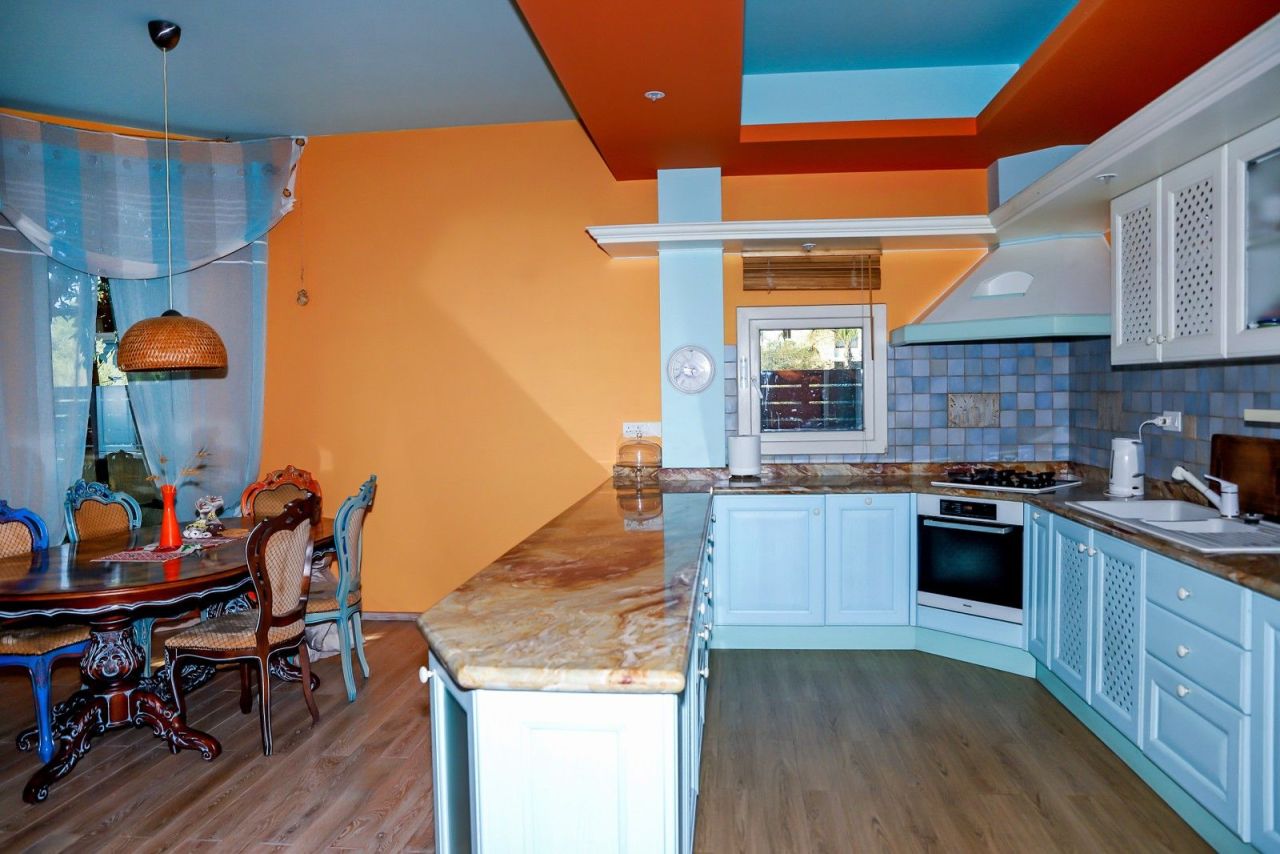 Вилла в Лимасоле, Кипр, 390 м² - фото 4