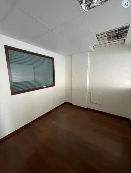 Коммерческая недвижимость в Лимасоле, Кипр, 3 709 м² - фото 4