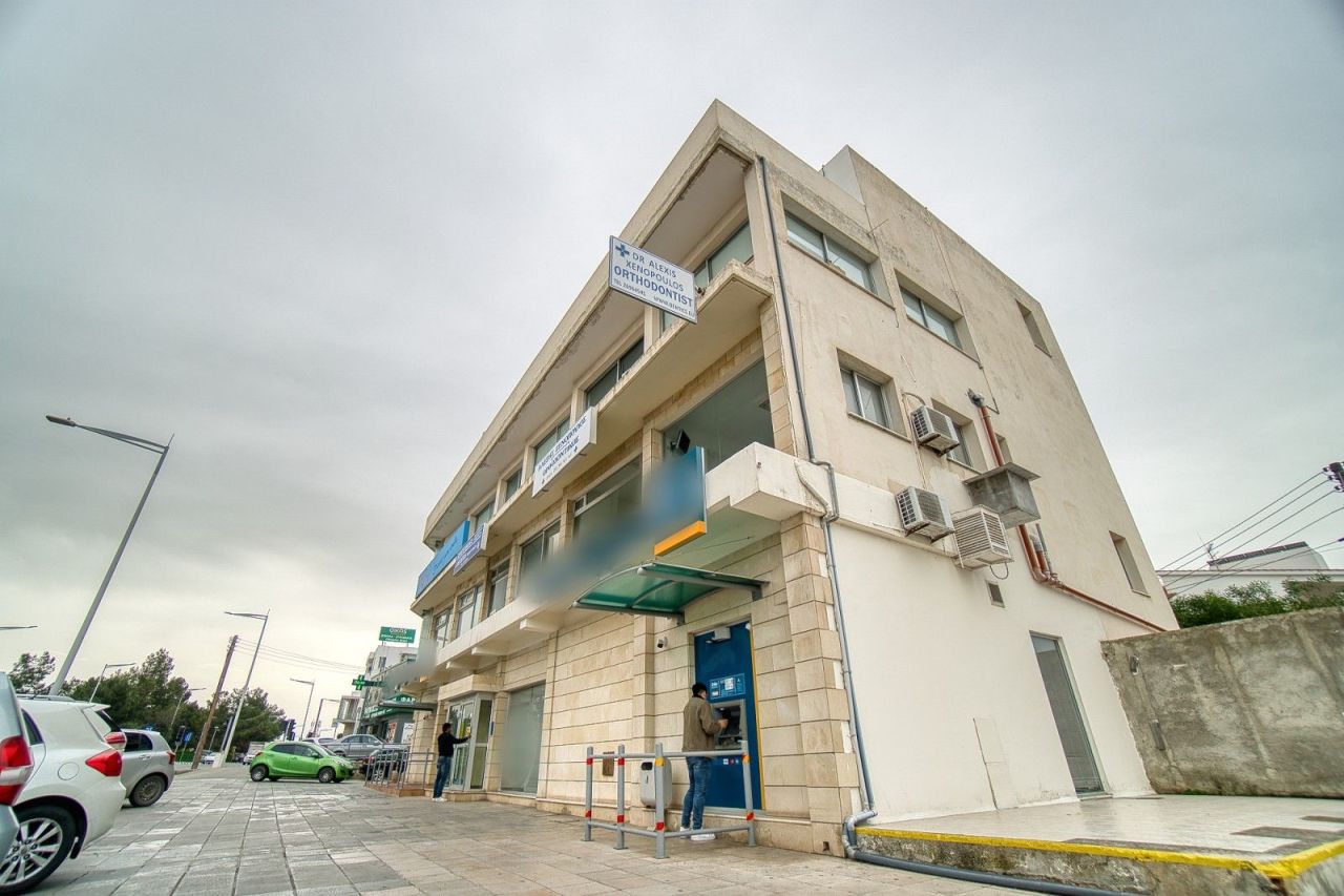 Коммерческая недвижимость в Пафосе, Кипр, 500 м² - фото 4
