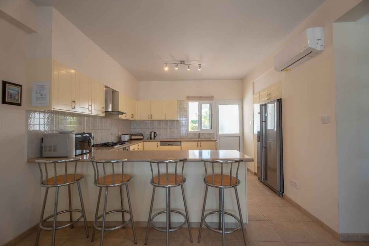 Бунгало в Пафосе, Кипр, 193 м² - фото 5