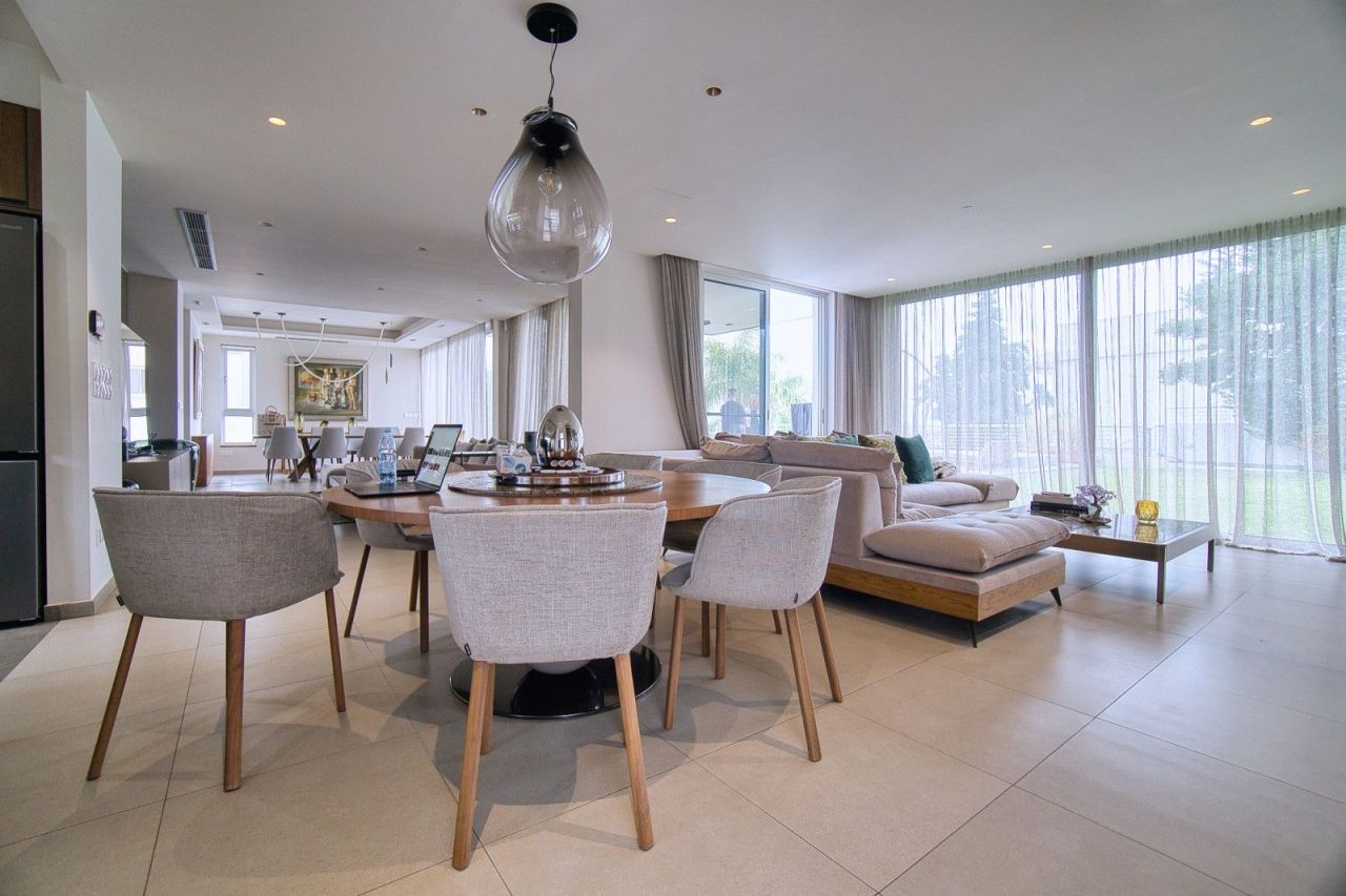 Вилла в Лимасоле, Кипр, 400 м² - фото 5