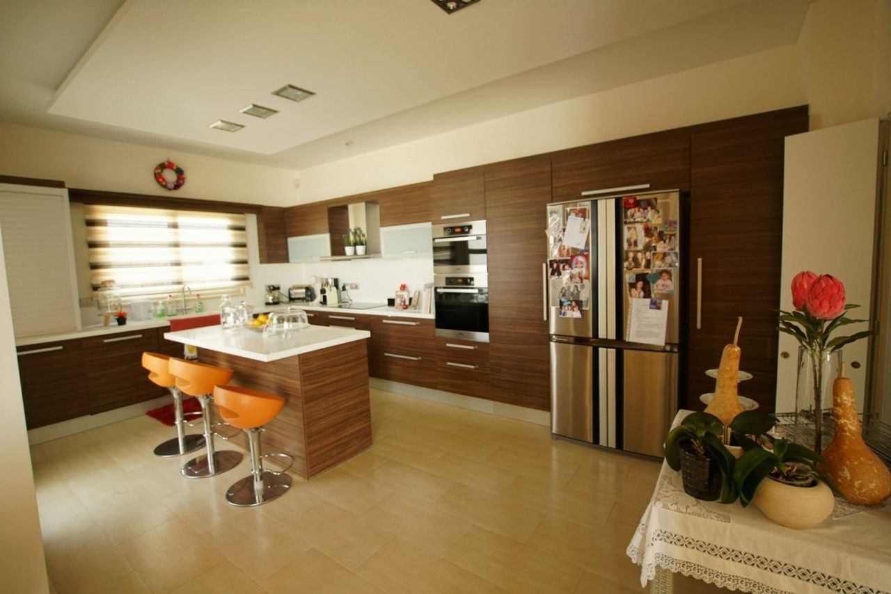 Вилла в Пафосе, Кипр, 350 м² - фото 5