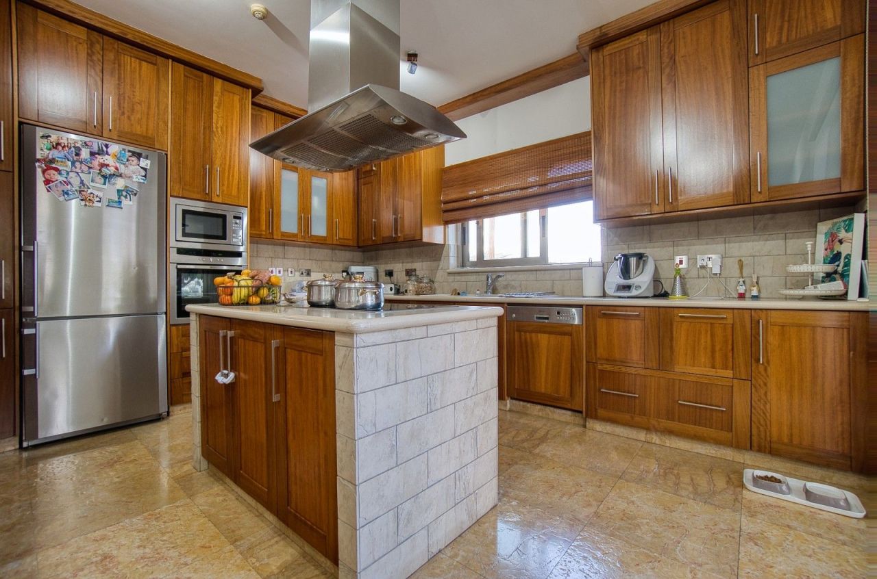 Вилла в Лимасоле, Кипр, 500 м² - фото 5