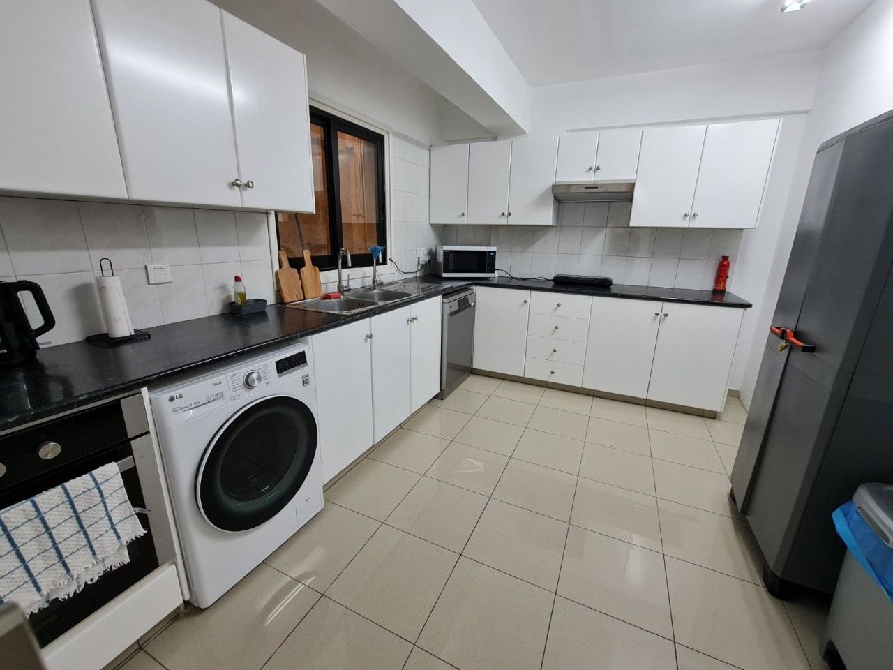 Апартаменты в Ларнаке, Кипр, 111 м² - фото 5