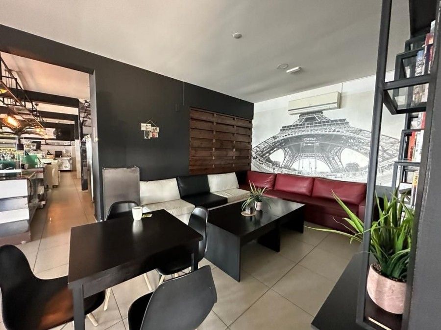 Кафе, ресторан в Ларнаке, Кипр - фото 5