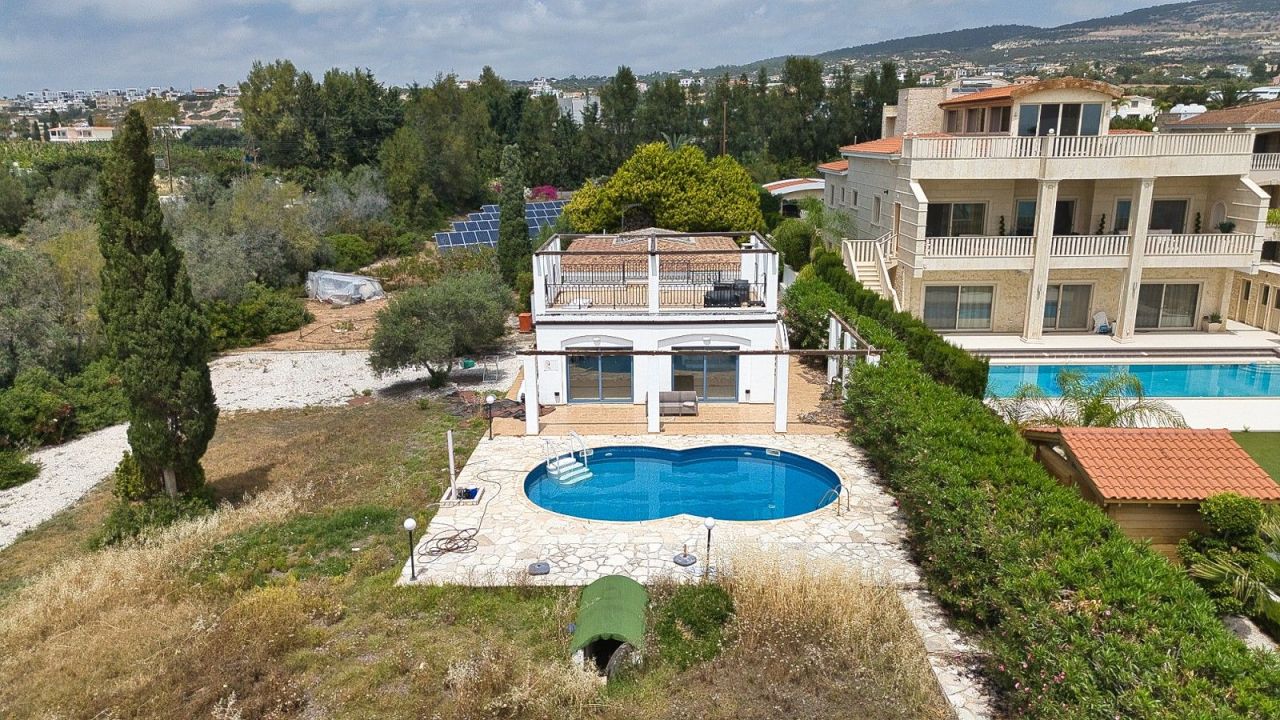 Вилла в Пафосе, Кипр, 200 м² - фото 5
