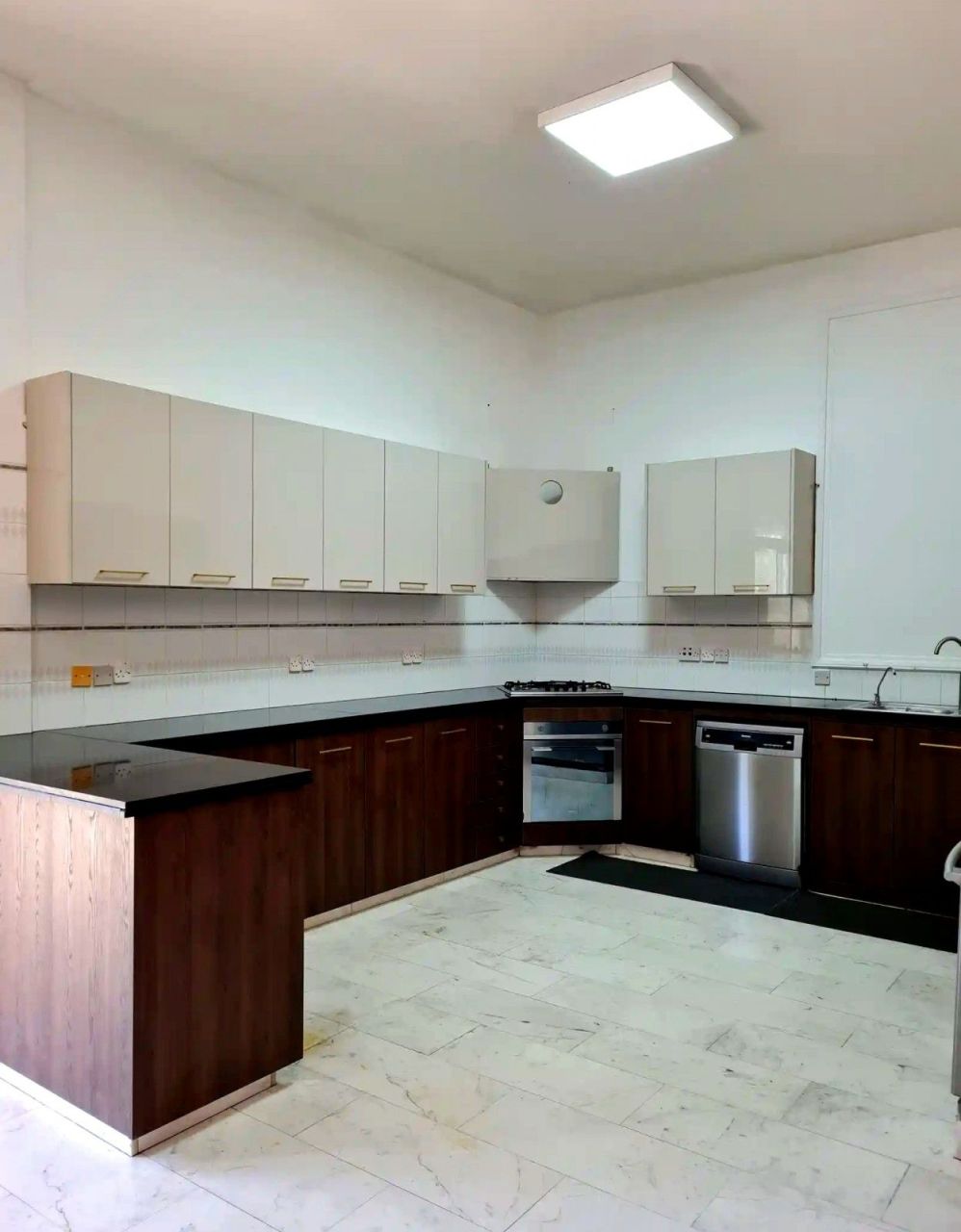 Вилла в Ларнаке, Кипр, 1 050 м² - фото 6