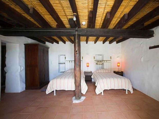 Отель, гостиница в Лимасоле, Кипр, 955 м² - фото 6