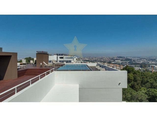 Пентхаус в Вила-Нова-ди-Гая, Португалия, 411 м² - фото 3