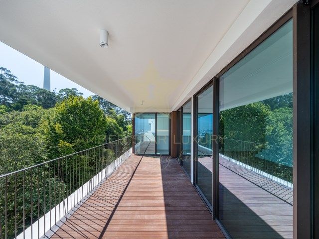 Пентхаус в Вила-Нова-ди-Гая, Португалия, 411 м² - фото 4