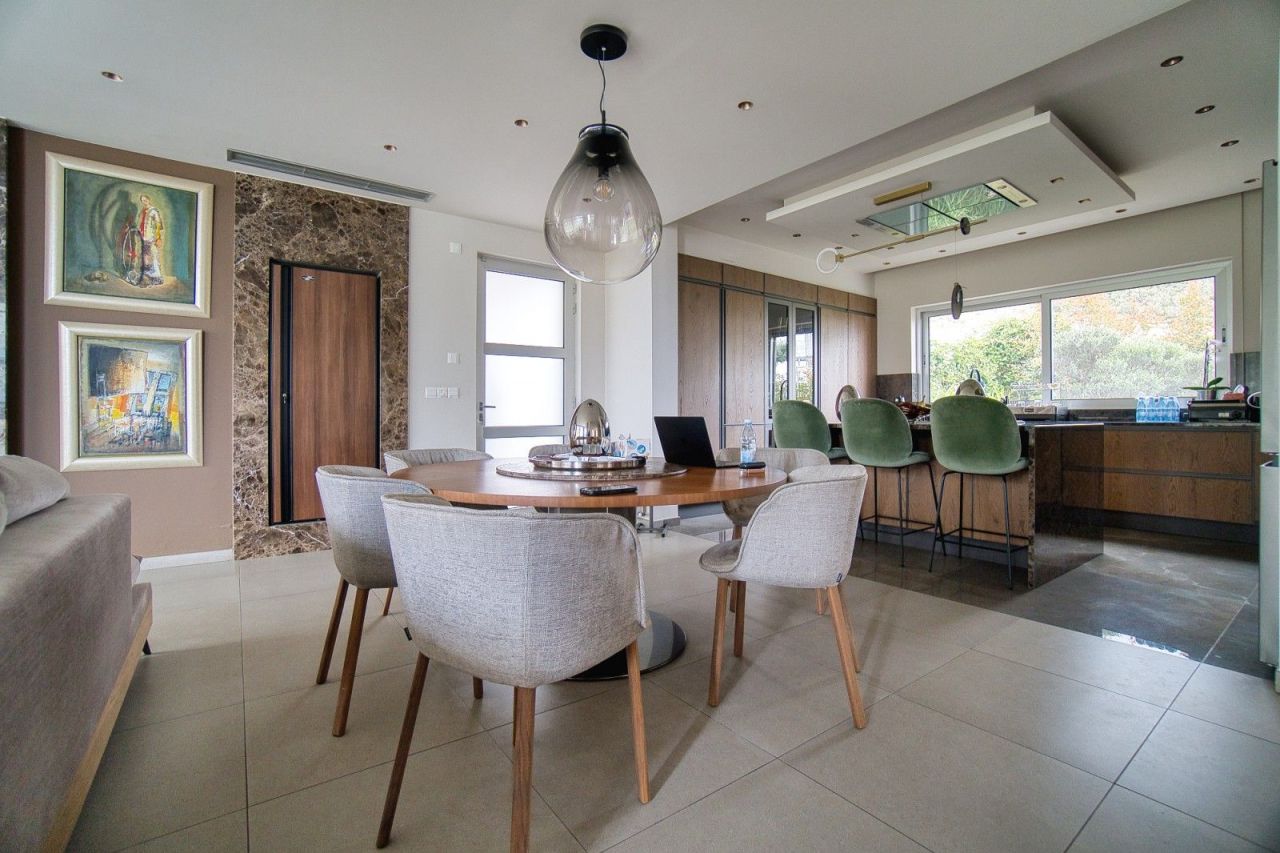 Вилла в Лимасоле, Кипр, 400 м² - фото 6