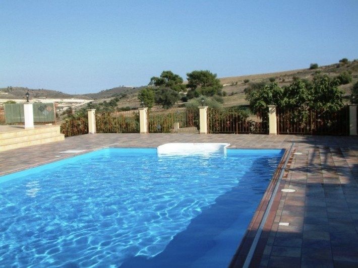 Вилла в Ларнаке, Кипр, 700 м² - фото 6