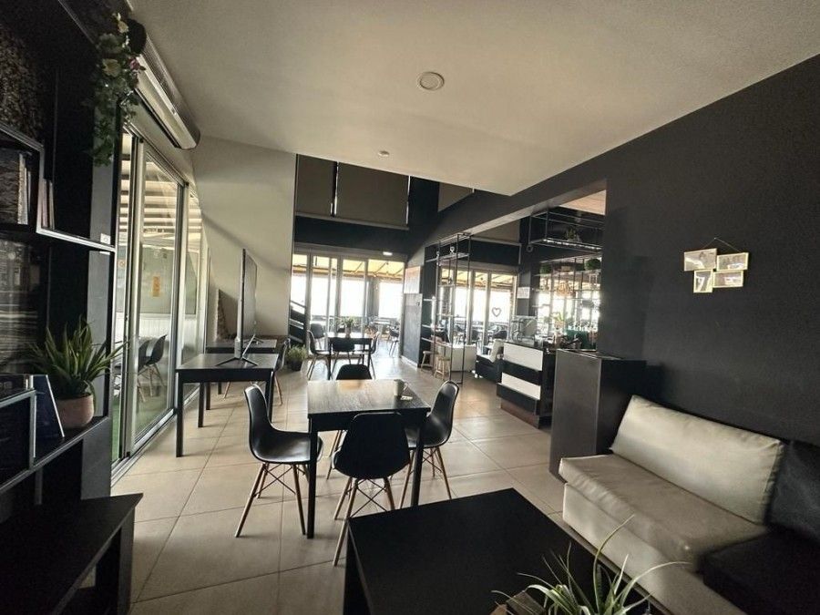 Кафе, ресторан в Ларнаке, Кипр - фото 6