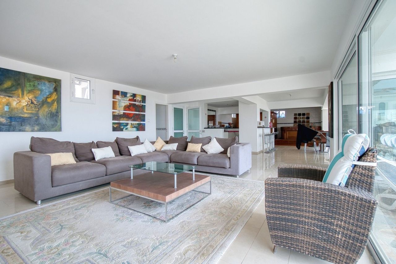 Вилла в Пафосе, Кипр, 400 м² - фото 6