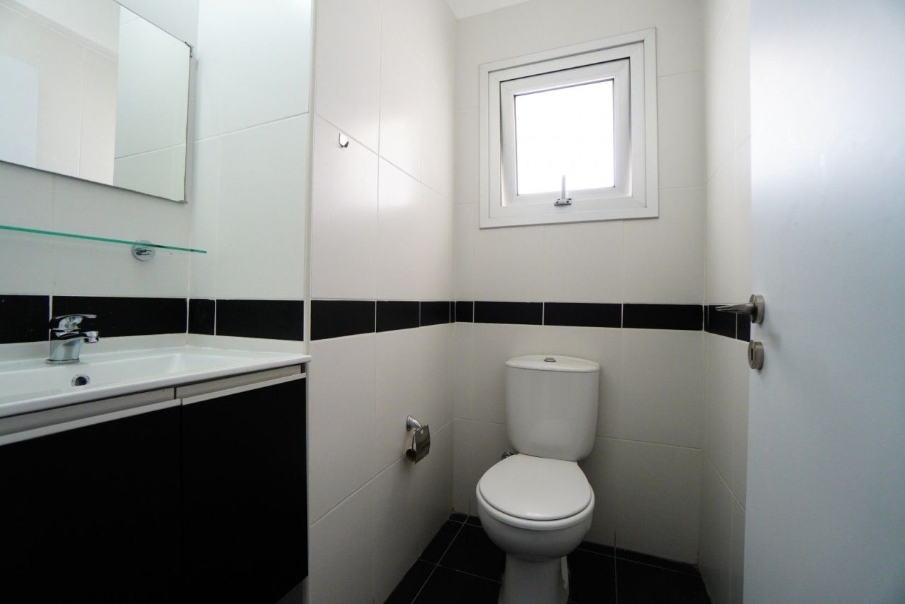 Апартаменты в Ларнаке, Кипр, 107 м² - фото 6