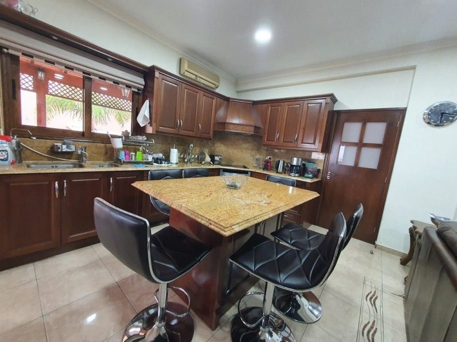 Таунхаус в Ларнаке, Кипр, 300 м² - фото 6