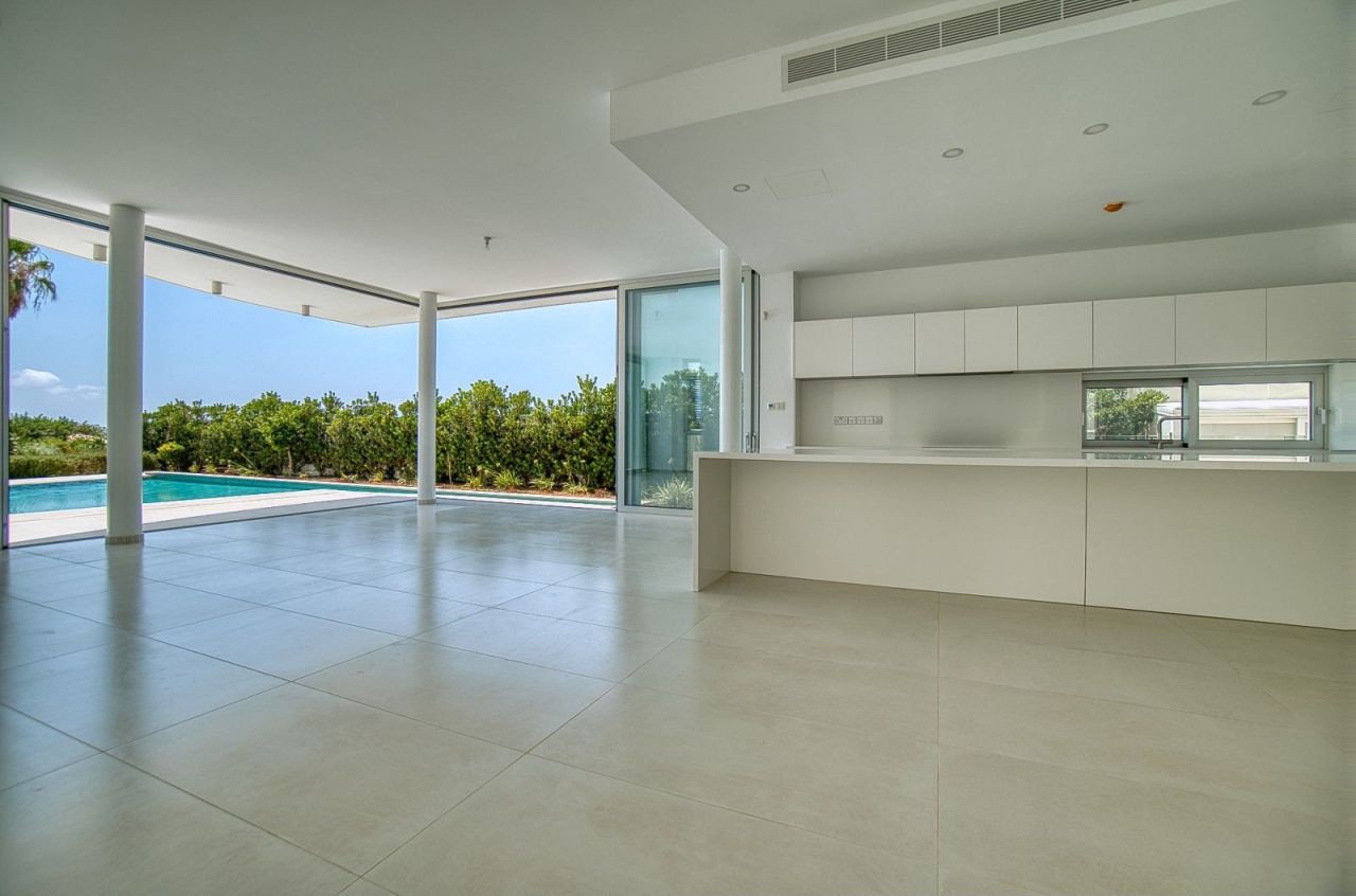 Вилла в Пафосе, Кипр, 250 м² - фото 6