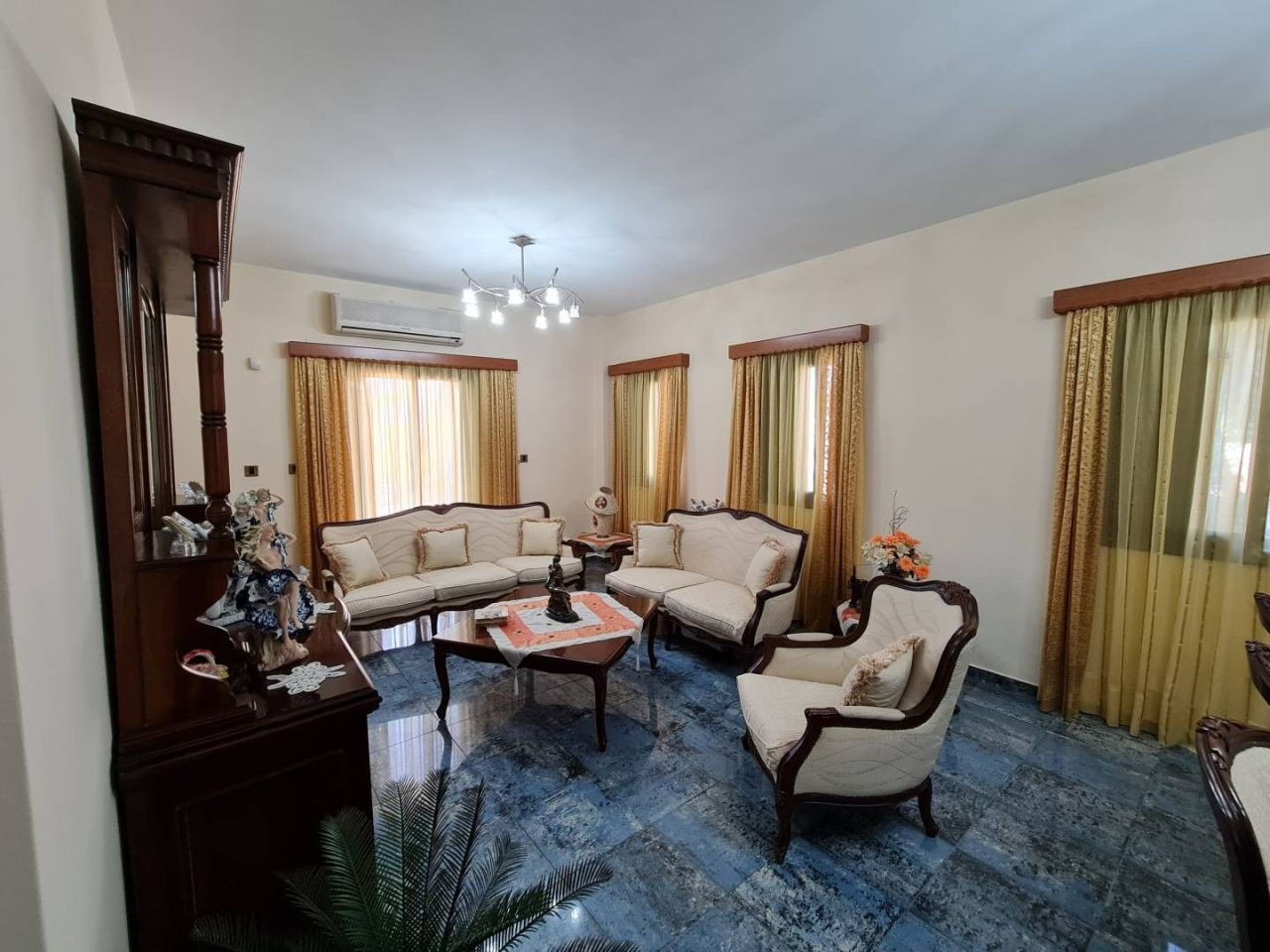 Вилла в Лимасоле, Кипр, 293 м² - фото 6