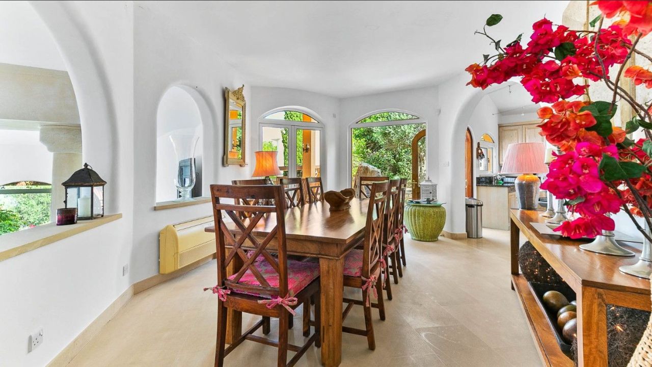 Вилла в Пафосе, Кипр, 378 м² - фото 7