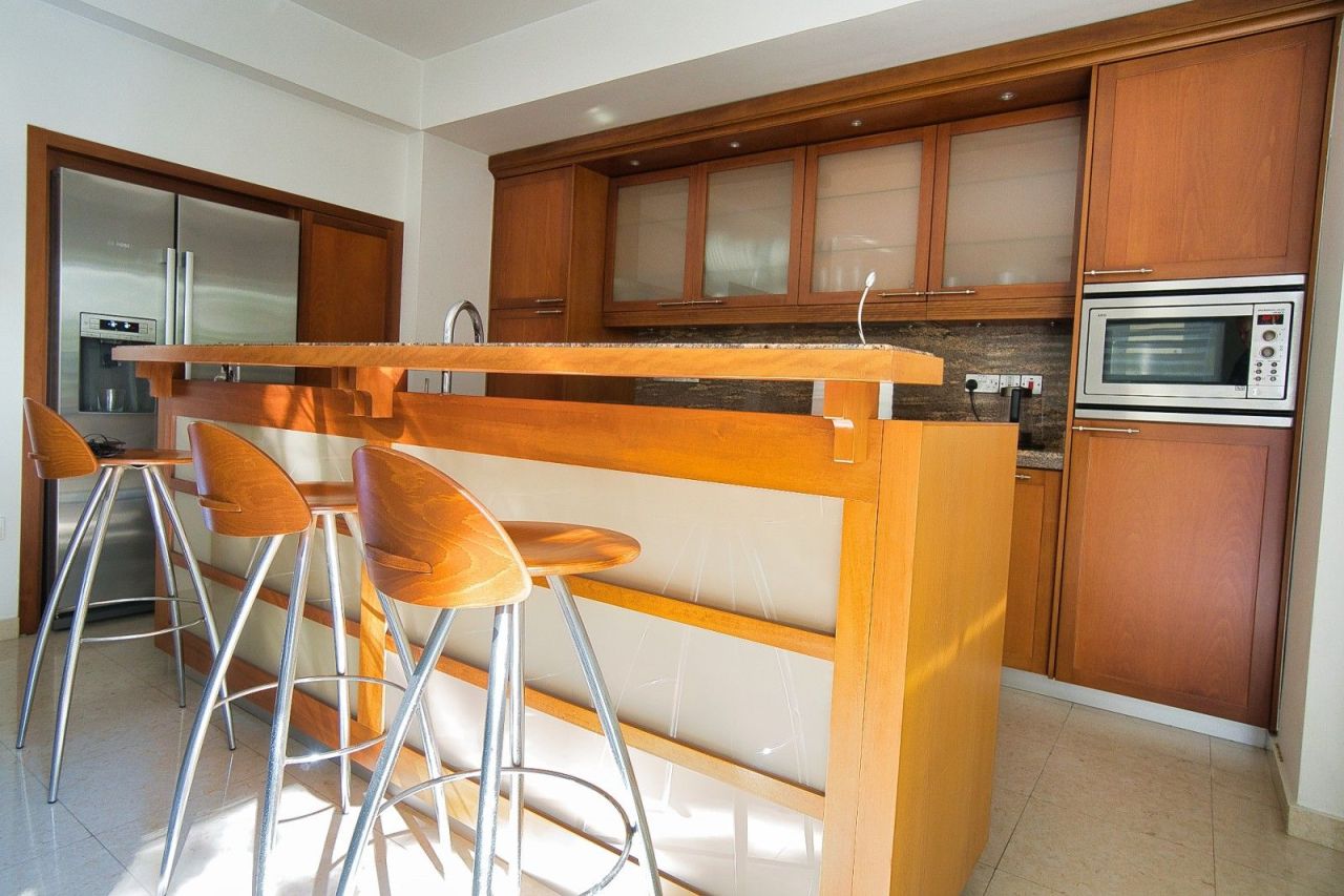 Вилла в Лимасоле, Кипр, 196 м² - фото 7