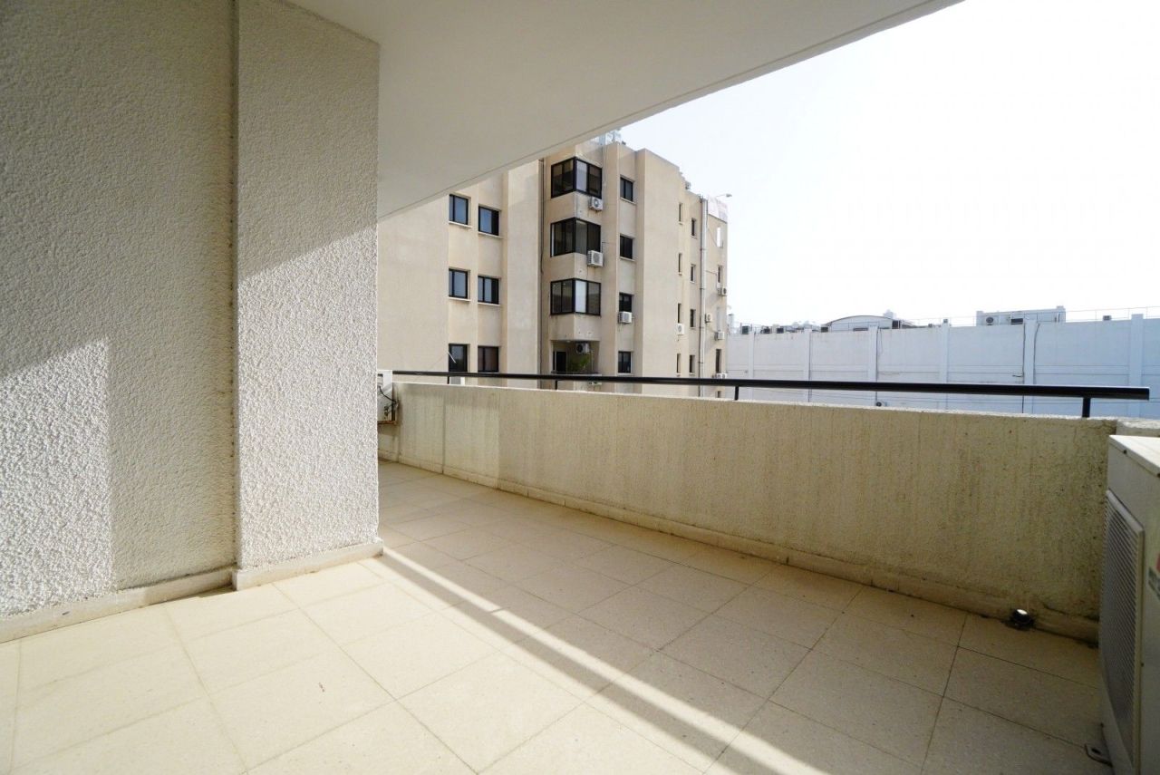 Офис в Ларнаке, Кипр, 126 м² - фото 7